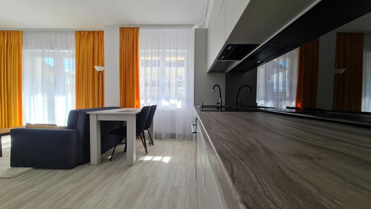 Swiss 8 Appartamento Braşov