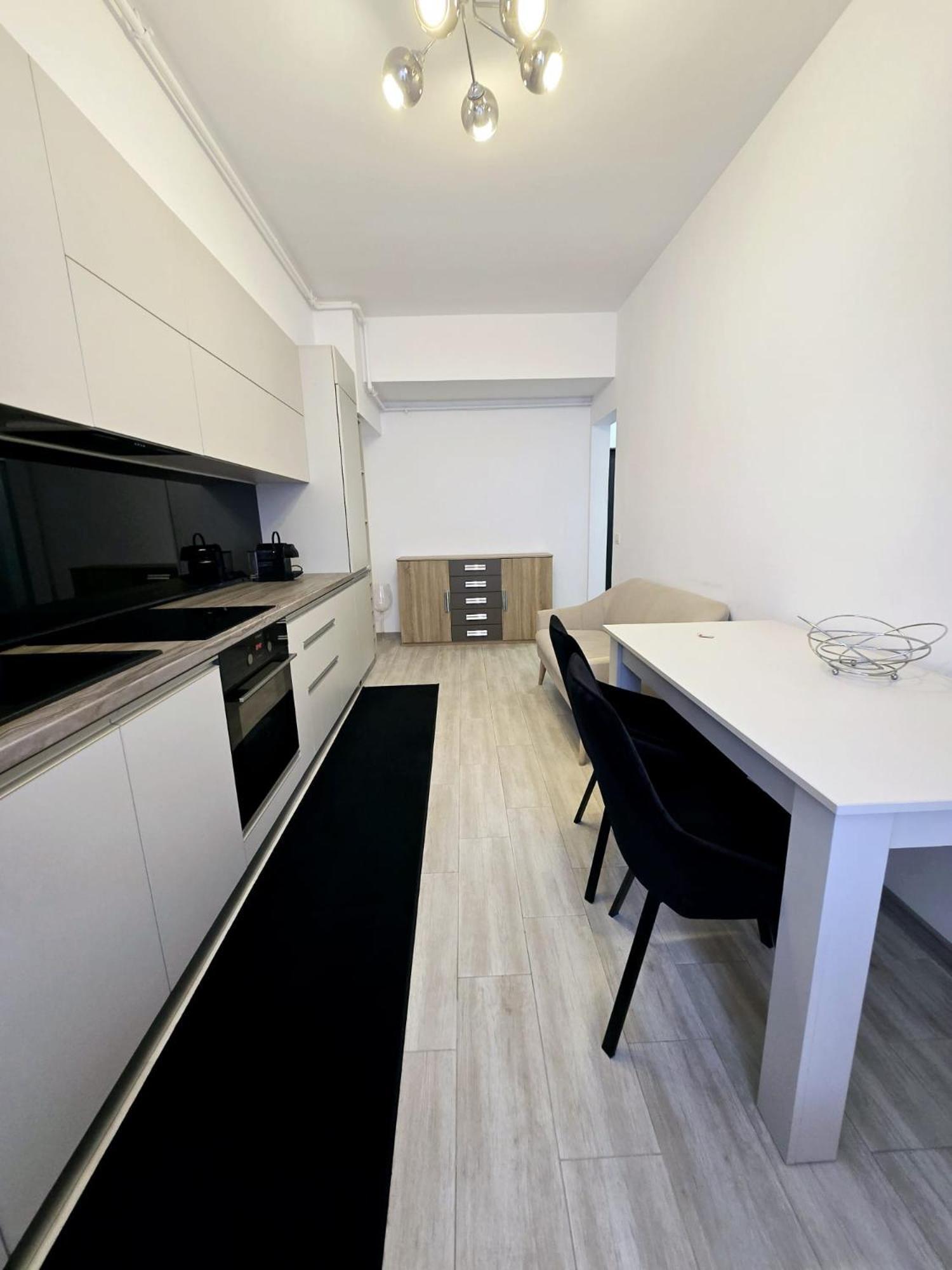 Swiss 8 Apartament